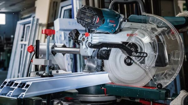 BOSCH PRO Multi Material 254x30x3,2 mm 80 Diş Elmas Daire Testere- Aluminyum Kesime Uygun