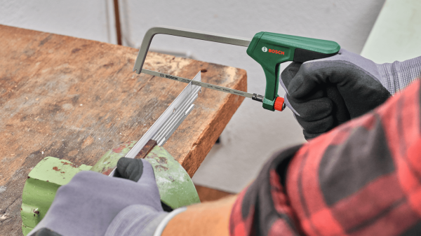 BOSCH 150 mm Küçük Demir Testere Kolu (1600A02ZA7)