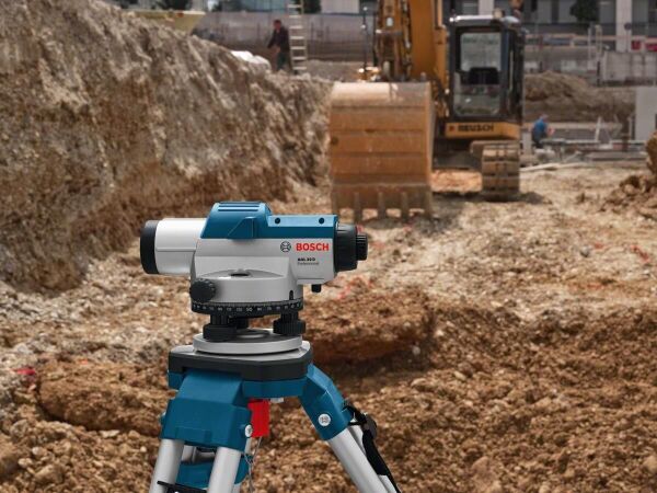 Bosch GOL 26 D + BT 160 + Gr 500 Optik Hizalama - 0601068002