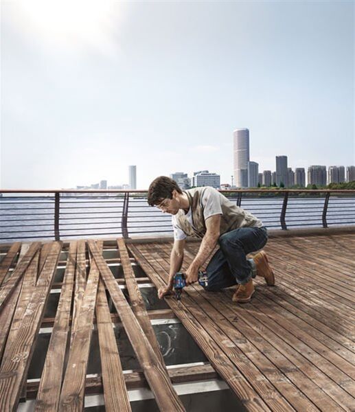 Bosch GSB 18V-50 Akülü Darbeli Vidalama Makinesi 2x5.0Ah - 06019H5101