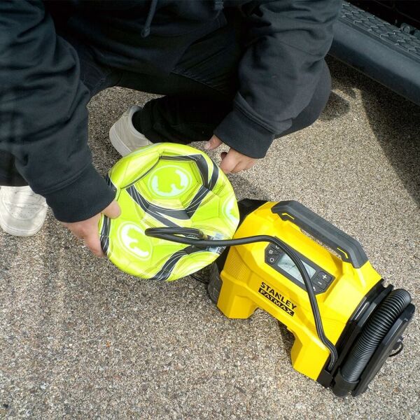 STANLEY SXV02001A Şarjlı Dijital Göstergeli Lastik Yatak Şişirme Pompası + Araç Süpürgesi 160 Psi