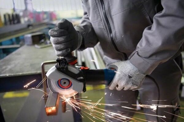 BOSCH GWS 17-125 Avuç Taşlama 1700 Watt (İnce Gövdeli)