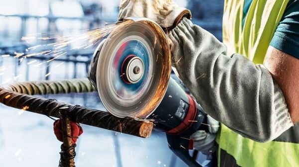 BOSCH Expert 230 mm Elmas Metal Kesme Diski