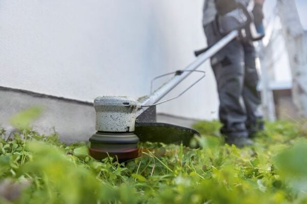 BOSCH GRT 18 V-33 Şarjlı Tırpan (Akü Ve Şarj Cihazı Hariç)