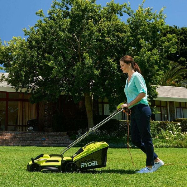Ryobi RLM13E33S 1300 W Tekerlekli Çim Biçme - 33 CM