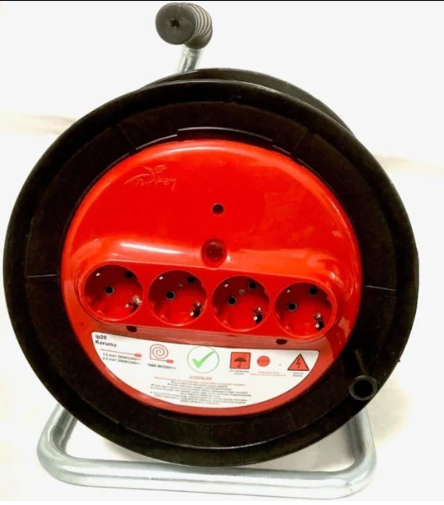 RETTA RUK1000- Makara Seyyar Kablo 4 Prizli 3x2.5mm 50metre