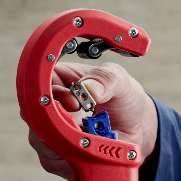KNIPEX DP50 PPRC Plastik Boru Kesici (902301BK)
