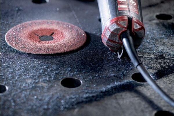 METABO WEPBA 19-125 Q DS M-Brush 1900 Watt Avuç Taşlama Alttan Tetikli