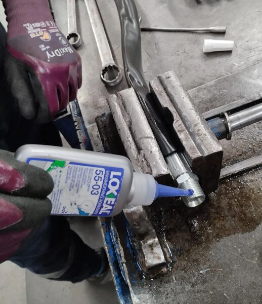 Loxeal 55-03 Diş Tutucu - Orta Mukavemet 50ML