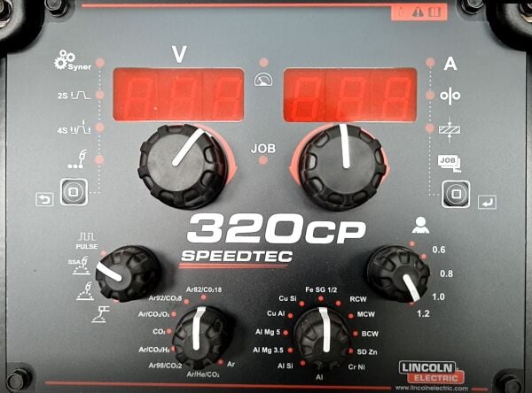 Lincoln Electric Speedtec 320 CP Sinerjik Pulse Gazaltı Kaynak Makinası 320 Amper