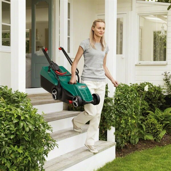 Bosch ARM 32 Elektrikli Çim Biçme 1200 Watt - 0600885B03