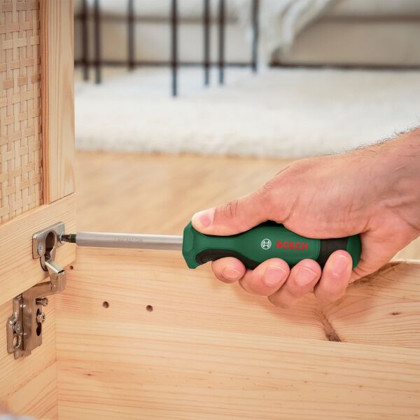 BOSCH 26 Parça Lokma - Bits ve Pense Alet Seti (1600A02BY2)