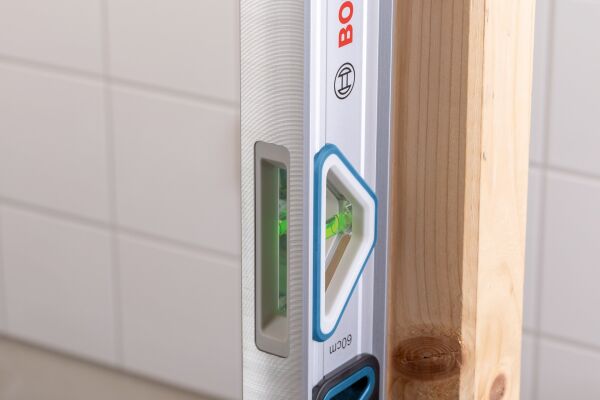 BOSCH Profesyonel Su Terazisi Mıknatıslı 25 cm (1600A016BN)