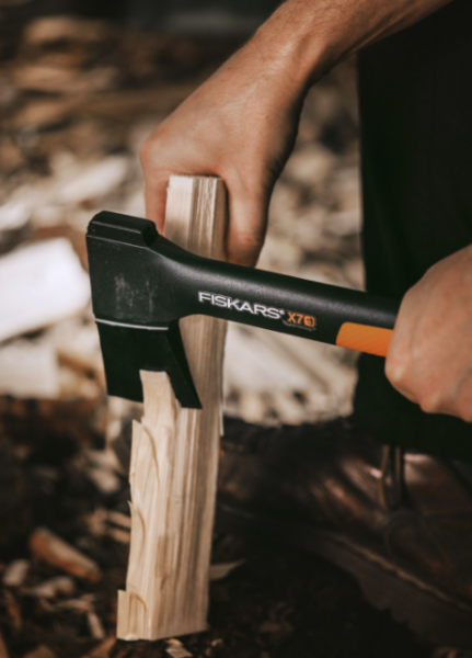 FISKARS X7 Parçalama Baltası (121423)