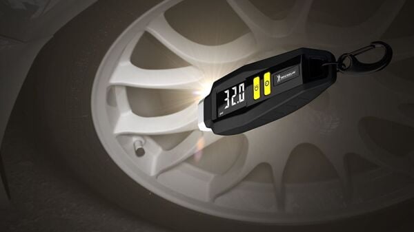 MICHELIN MC12290 Dijital Lastik Basınç Ölçer 99 Psi