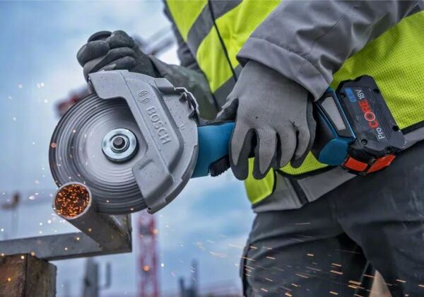 BOSCH GWS 18 V-180 P Akülü Taşlama 18 Volt 180 mm (Akü ve Şarj Aleti Hariç)