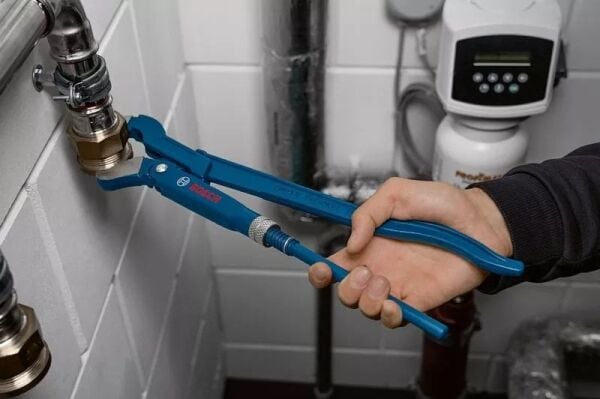BOSCH 1-1/2'' 420 mm Maşalı Boru Anahtarı (1600A02W3T)